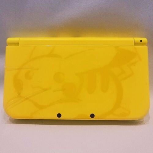 NEW 3DS XL Pokemon Edition (USA)