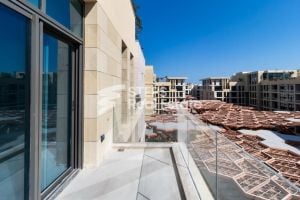 شقة فاخرة بإطلالات على البحر