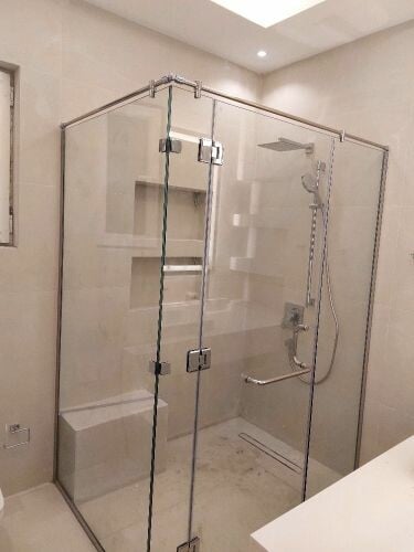 زجاج شورات وجهات و سلم