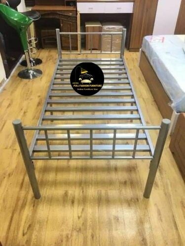 Singel steel bed