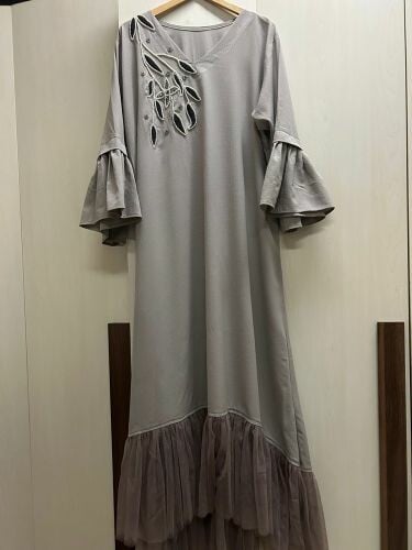 فستان سهرة جميل