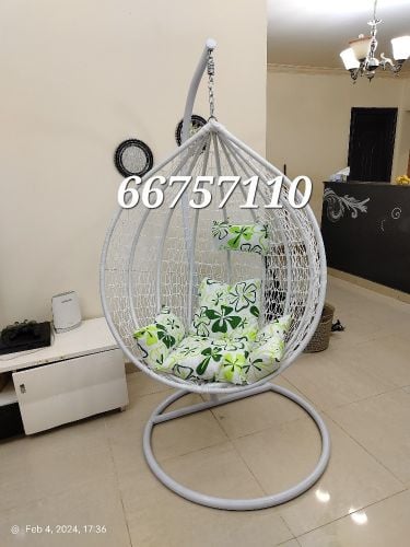Hanging chair