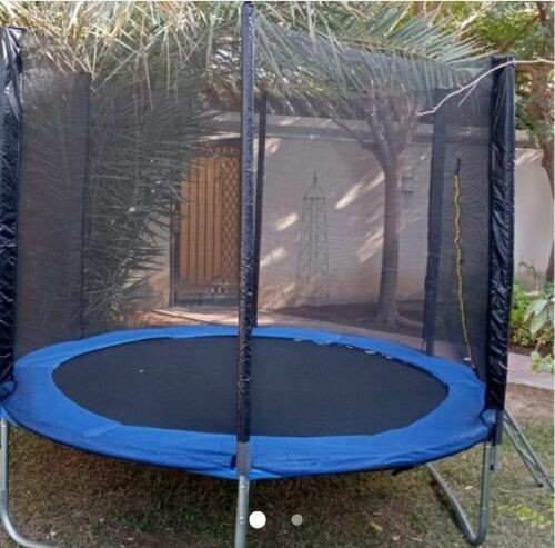 Trampoline 8 feet