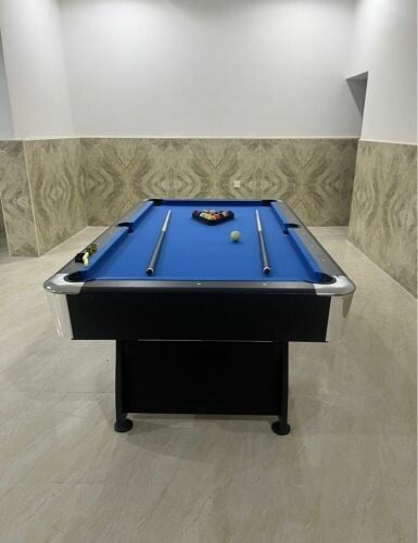 طاولة بلياردو 8 أقدام