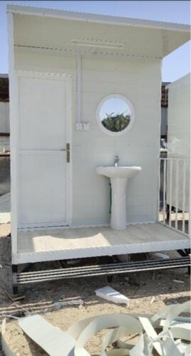 Caravan, cabin & toilet sale