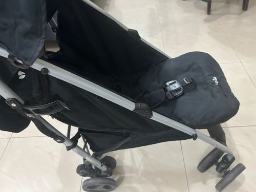 عربه اطفال ماركه جولى جديد خفيفه