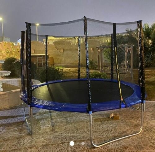 Trampoline 10 feet