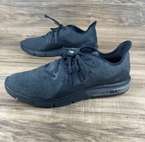 NIKE Men’s Running Shoes Size 41