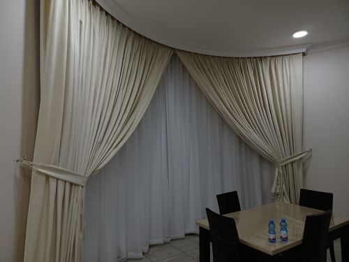 .ستائر ورق جدران ديكور باركيه