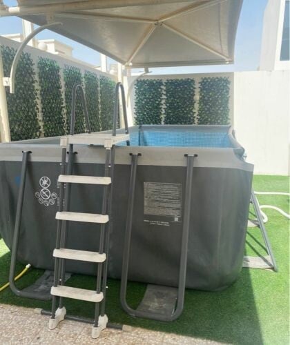 للبيع بركة سباحة شبة جديدة بكرتون