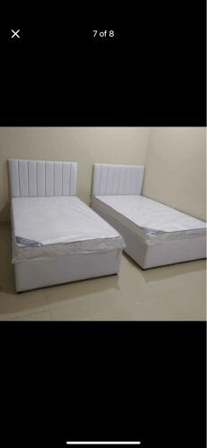 Wooden box bed matttres 