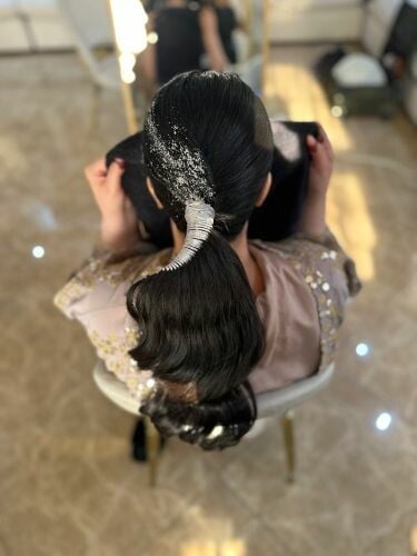 مدربة تجميل عالمية و مايكاب ارتيس