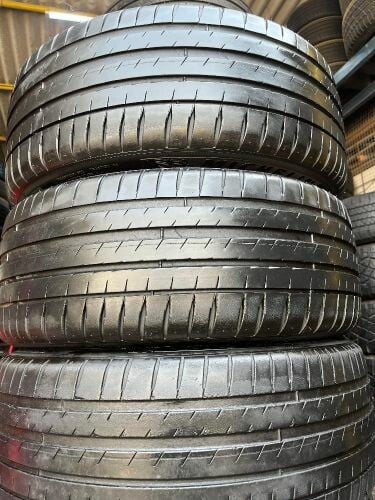 235-45-19 Michelin Brand