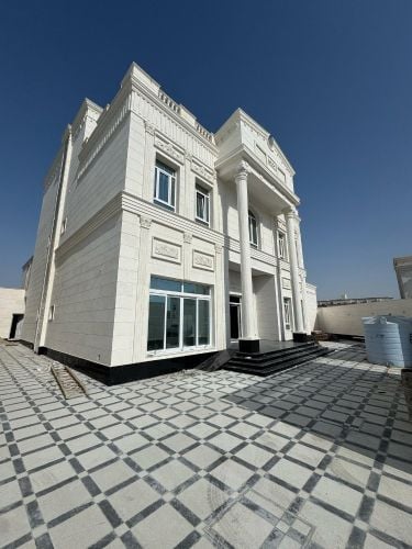 للبيع فيلا بالوكير