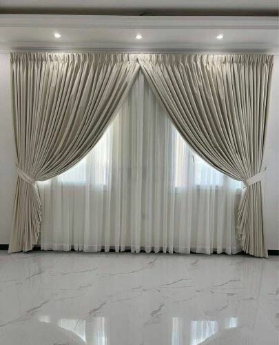 Curtain