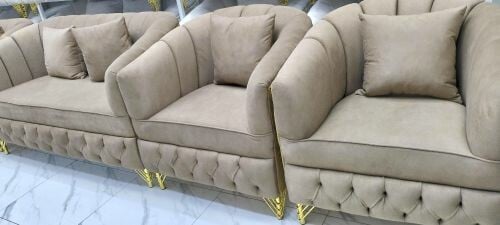 طقم كنب جديد جاهز للبيع