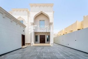 فيلا واسعة للبيع في أبو هامور