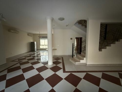 ايجار فيلا بالخور سوبر لوكس 