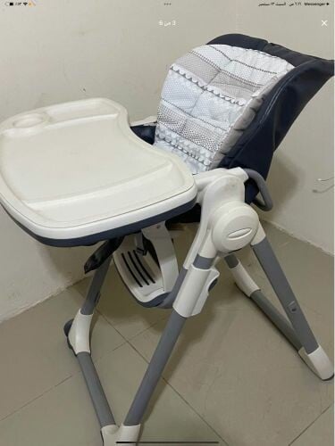 كرسي أطفال للطعام 