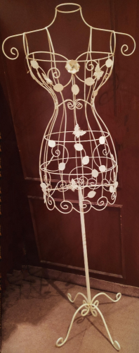 Mannequin stand