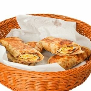 صانع ساندويشات وأكلات يمنية