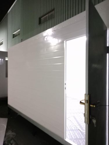 cabin,toilet,kitchen