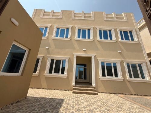 للايجار فيلا بالخيسه