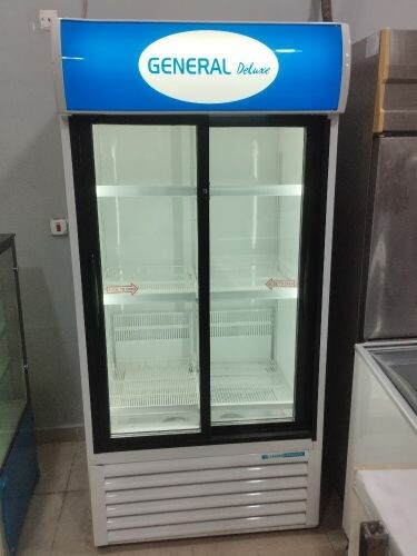 ثلاجة مطعم شبه جديدة