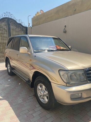 لاندكروزر 2004