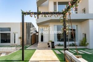 فيلا 6 غرف نوم مفروشة في الخور