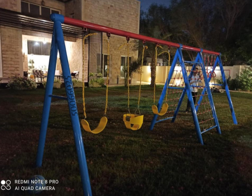 مرجوحة ( مرجيحة )