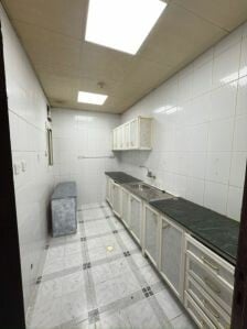 2bhk for rent in old airport 4000