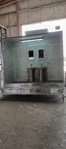 Caravan toilet 3/3