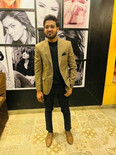 I am lab technician in pathalogy