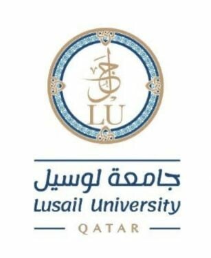معلمة للطلاب الجامعين