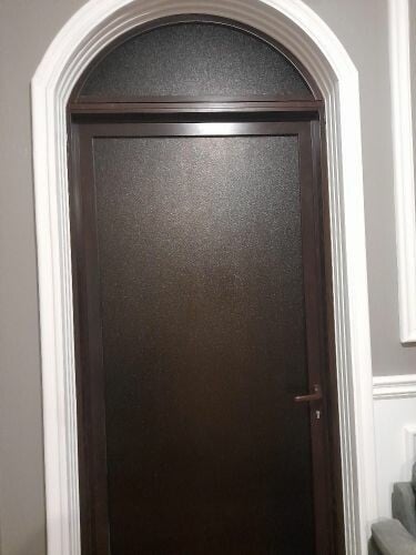 نقوم بجميع اعمال الالمنيوم تفصي