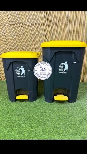 Big and small garbage sale