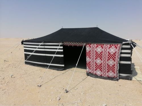 بيت الشعر