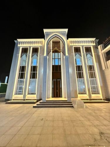 للبيع فيلا في الثميد. 