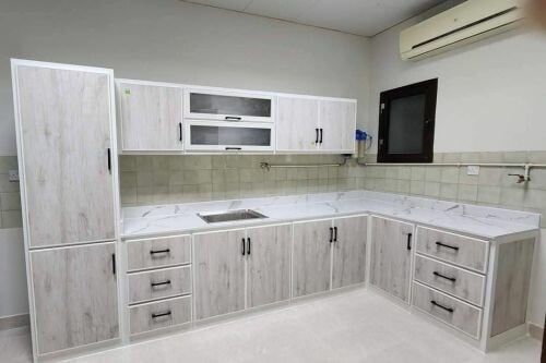 جميع اعمال الالمنيوم والزجاج 