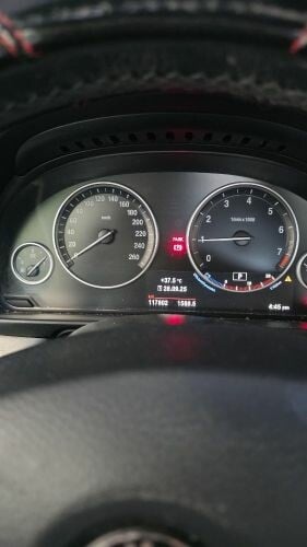 BMW 520I