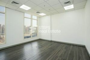 مكتب تجاري جاهز في طريق بي رينغ