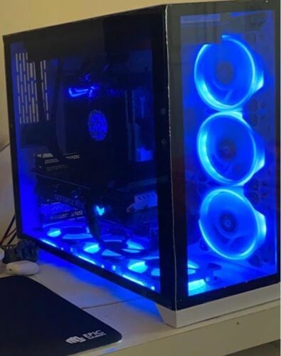 gaming computer 