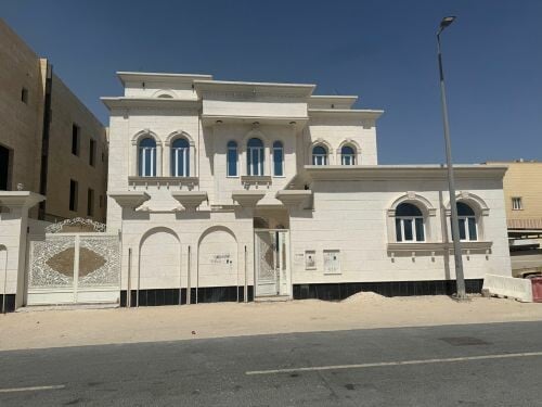 للبيع فيلا بالوكير فاخرة