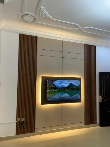 ديكورات الجدران الداخلية