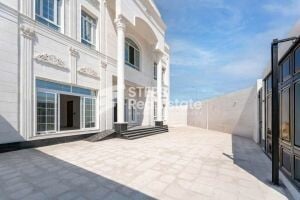 8 BHK Villa for Sale in Al Wukair
