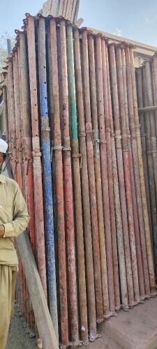 چكات وملازم