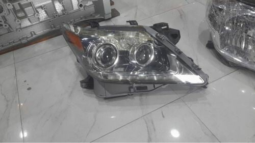 Lexus lx570 headlight original