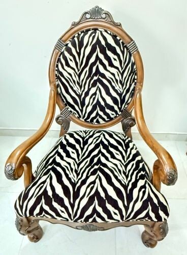 Set of 2 Heavy Duty chairs