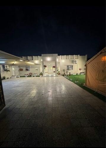 للبيع فيلا أرضية في الدحيل